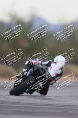 media/Sep-21-2025-Race Pace (Sun) [[98bf33ef95]]/Verified/2-Turn 2 Backside (835am)/